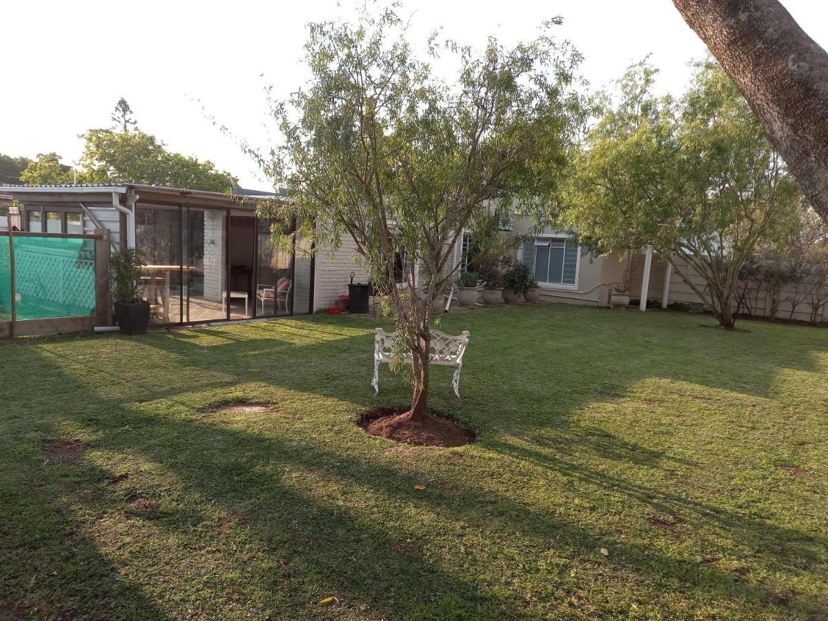 Spacious Garden Unit on Fordyce Puerto Elizabeth Exterior foto